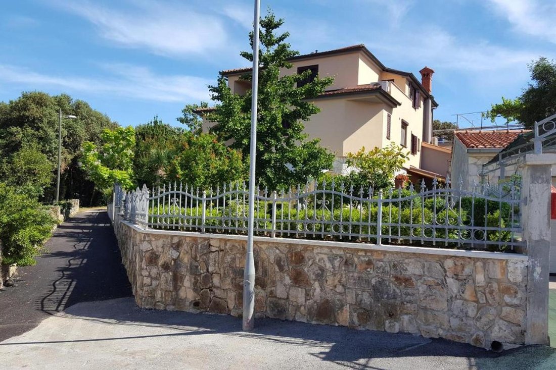 Villa in Banjole, Istria County, Croatia 3 - 14654791