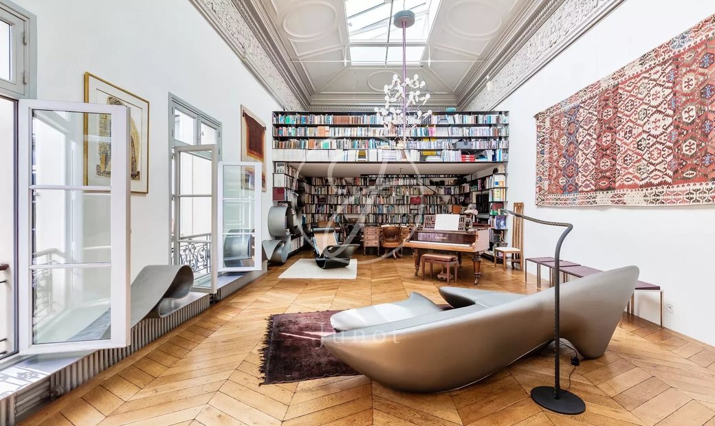 16 Rue Chaptal 75009 Paris France