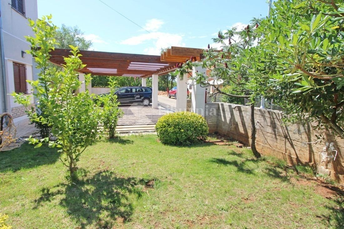House in Krk, Primorje-Gorski Kotar County, Croatia 4 - 14653425