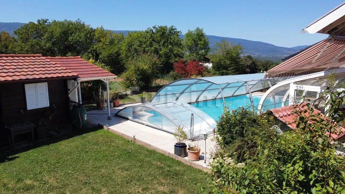 House in Saint-Germain-sur-Rhone, Auvergne-Rhône-Alpes, France 3 - 14648668