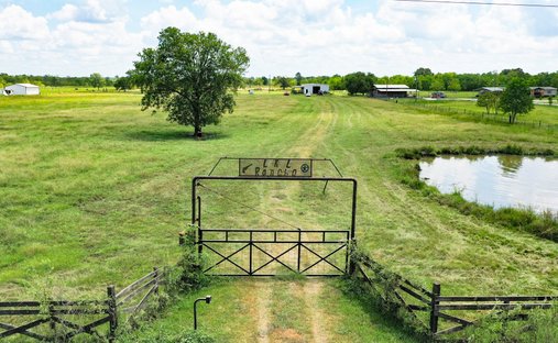 Land in Dayton, Texas, United States 1