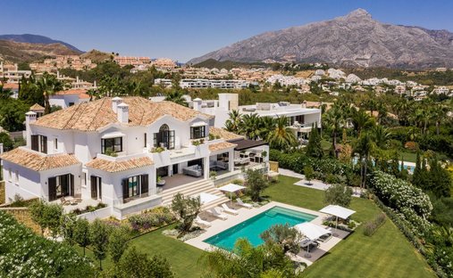 Villa in Nueva Andalucia, Marbella, Spain 1