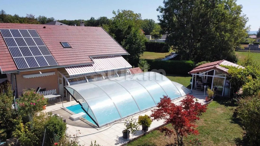 House in Saint-Germain-sur-Rhone, Auvergne-Rhône-Alpes, France 2 - 14648668