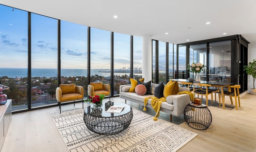 Picture of Extraordinary Penthouse With Panoramic In Port Melbourne, Victoria ...