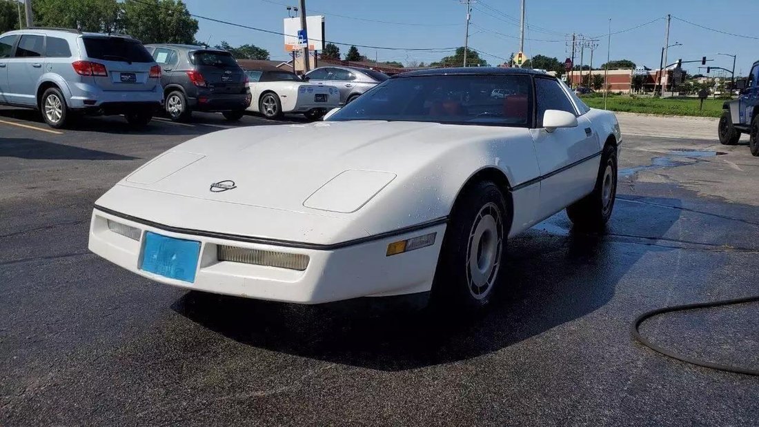 Coupe in Green Bay, WI, United States 3 - 14619738