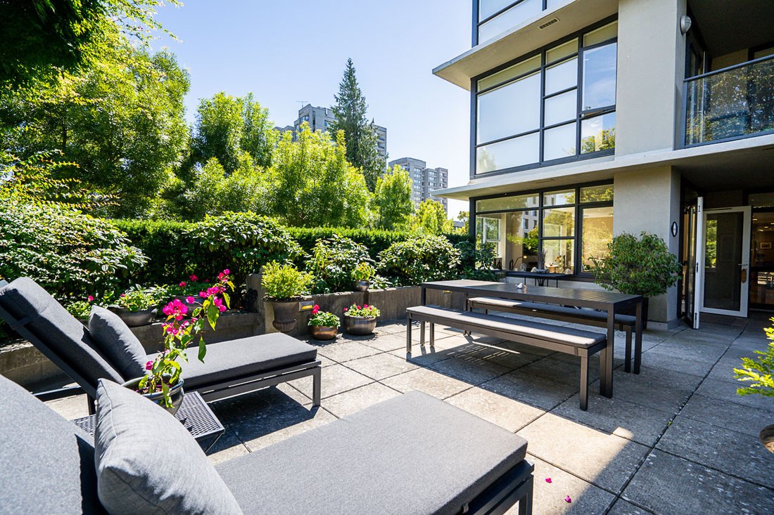 303 5989 Walter Gage In University Endowment Lands, British Columbia