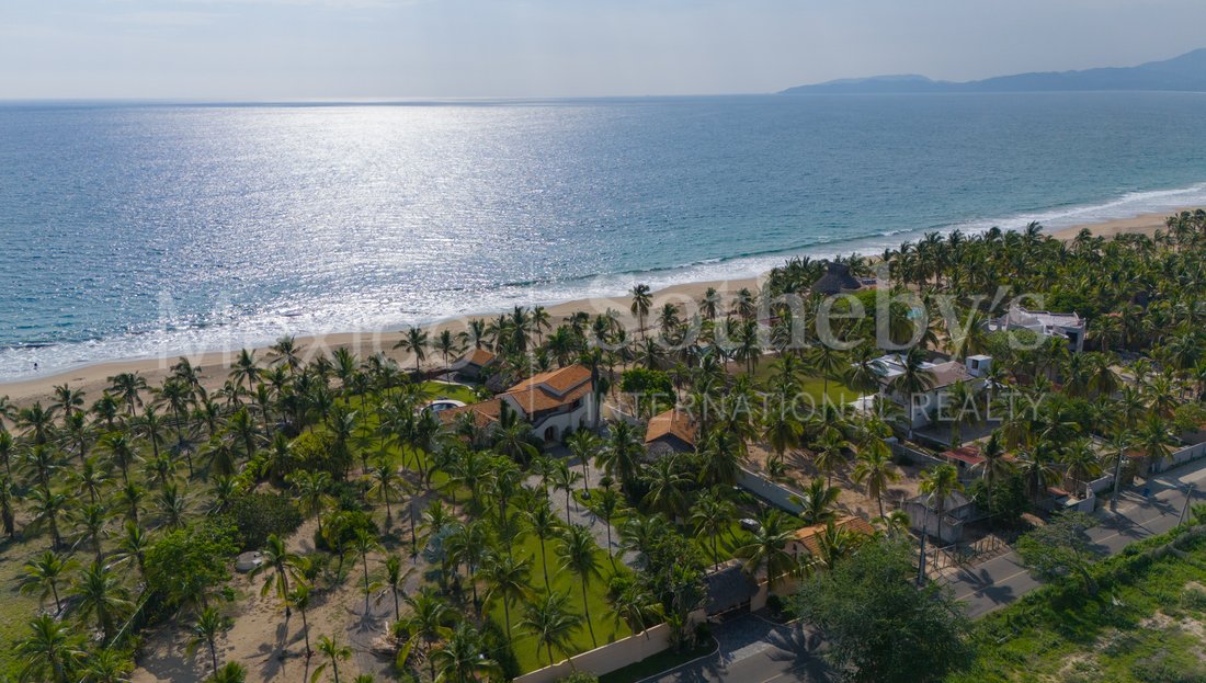 Condo in Zihuatanejo, Guerrero, Mexico 2 - 14647502