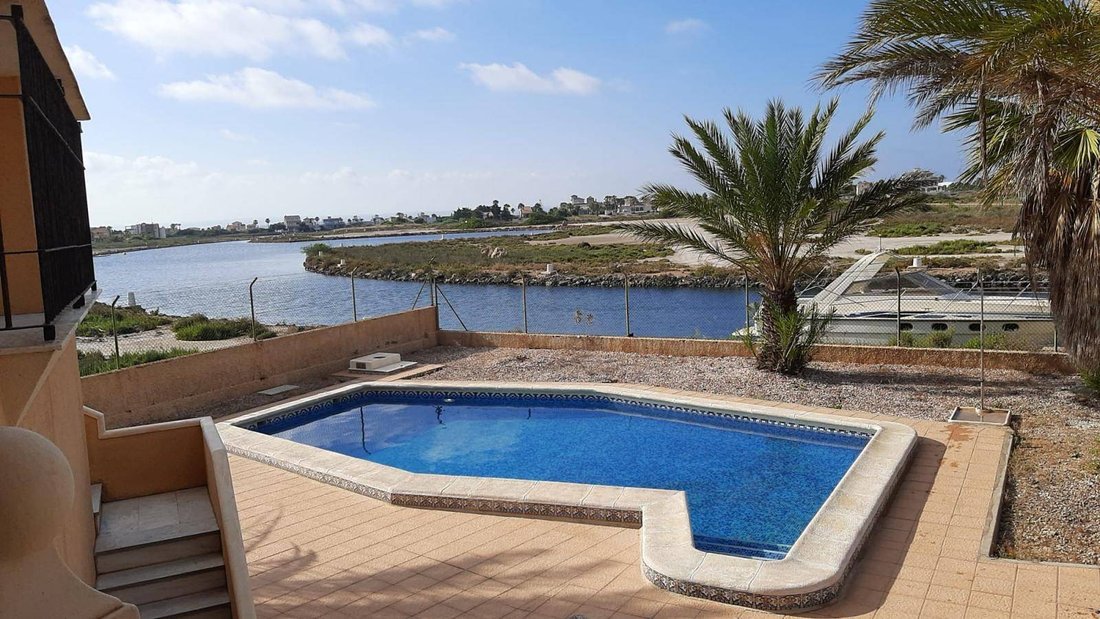 Chalet in La Manga del Mar Menor, San Javier, Región de Murcia 5 - 14053026