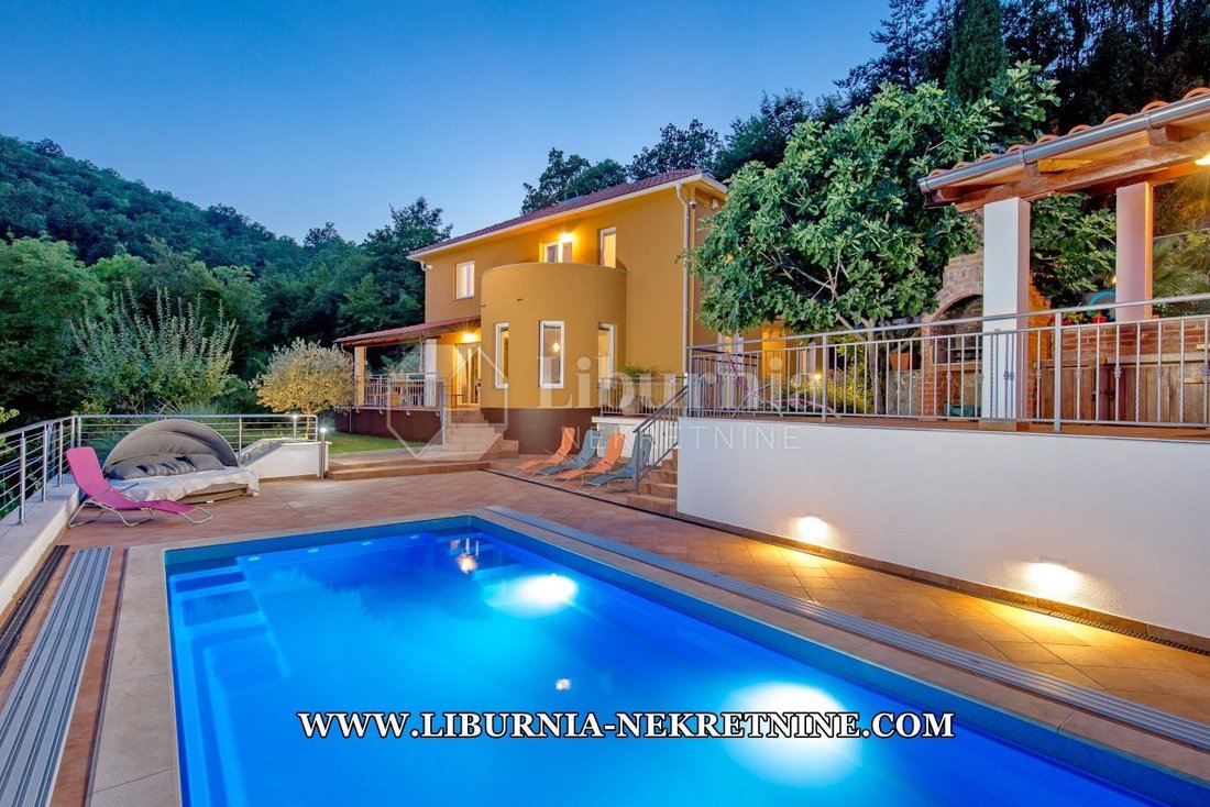 House in Grad Opatija, Primorje-Gorski Kotar County, Croatia 3 - 14653345
