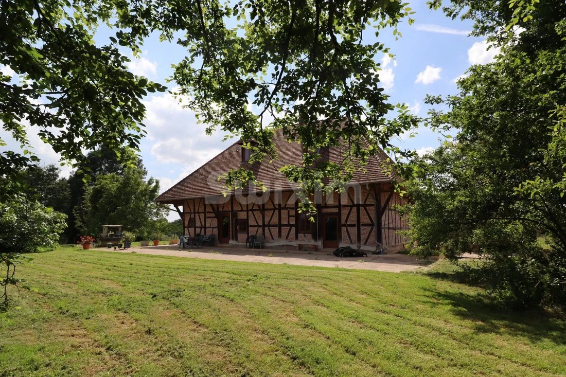 House in Saint-Germain-du-Bois, Bourgogne – Franche-Comté, France 1 - 14648665