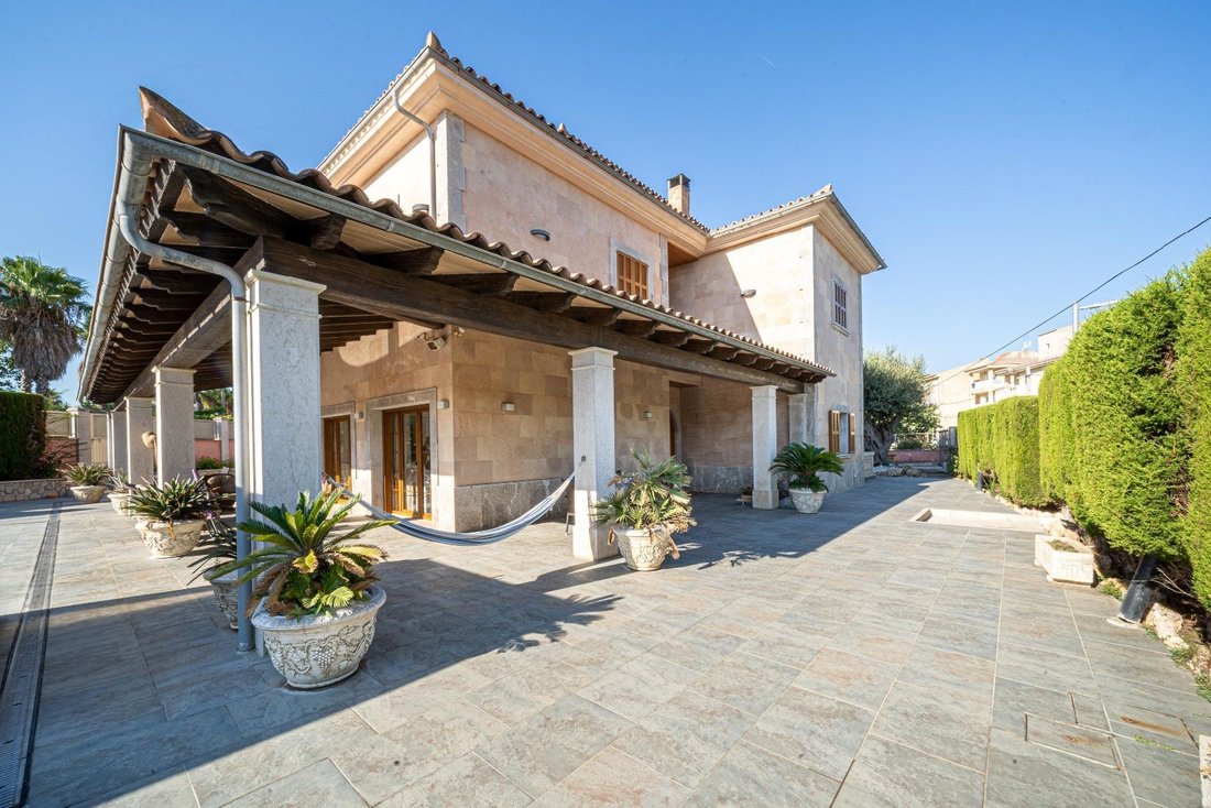 Villa in Santa Margalida, Balearic Islands, Spain 2 - 14657104