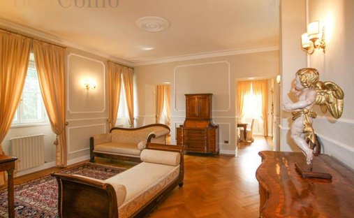 Apartment in Como Borghi, Como, Lombardy 1