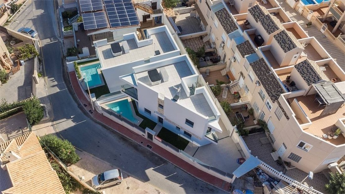 Villa in Torrevieja, Land Valencia, Spanien 2 - 11707798