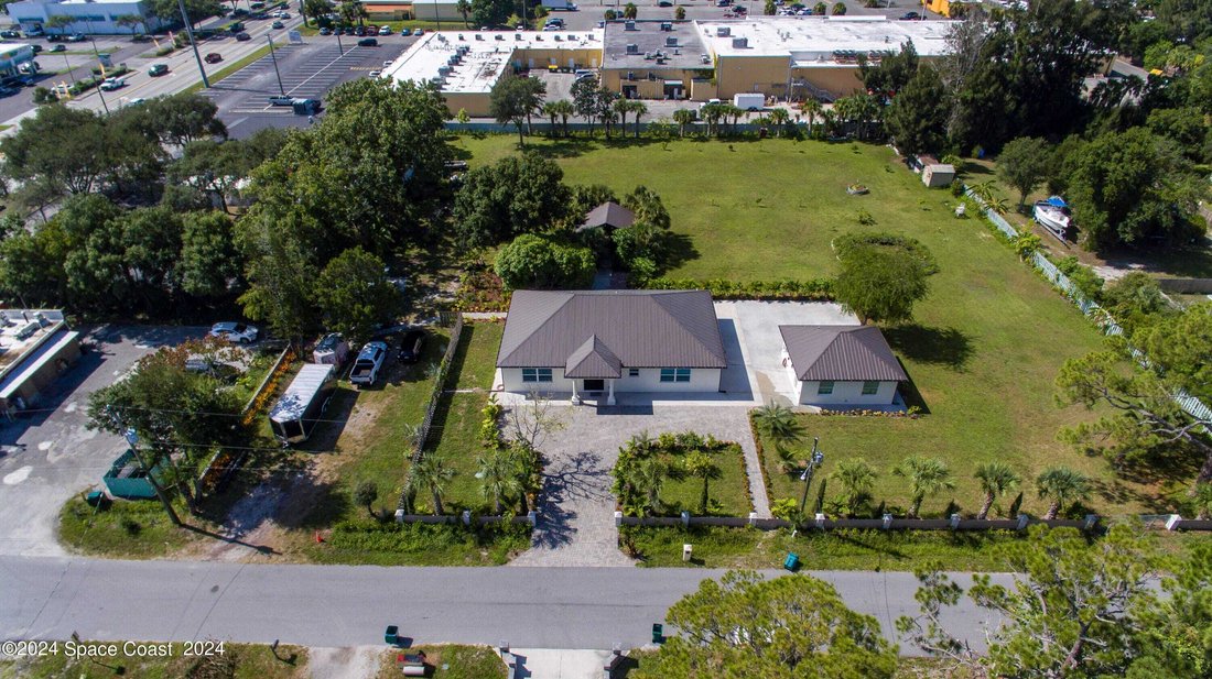 The Perfect Blend Of Modern Living And In June Park, Florida, United