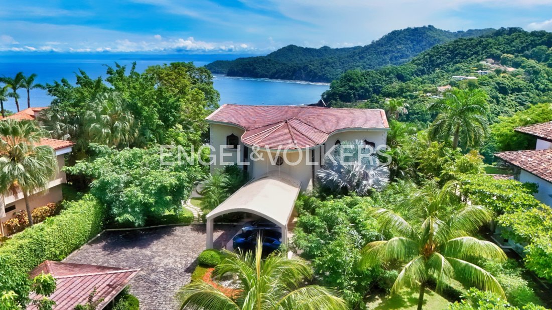 House in Playa Herradura, Puntarenas Province, Costa Rica 4 - 14650476