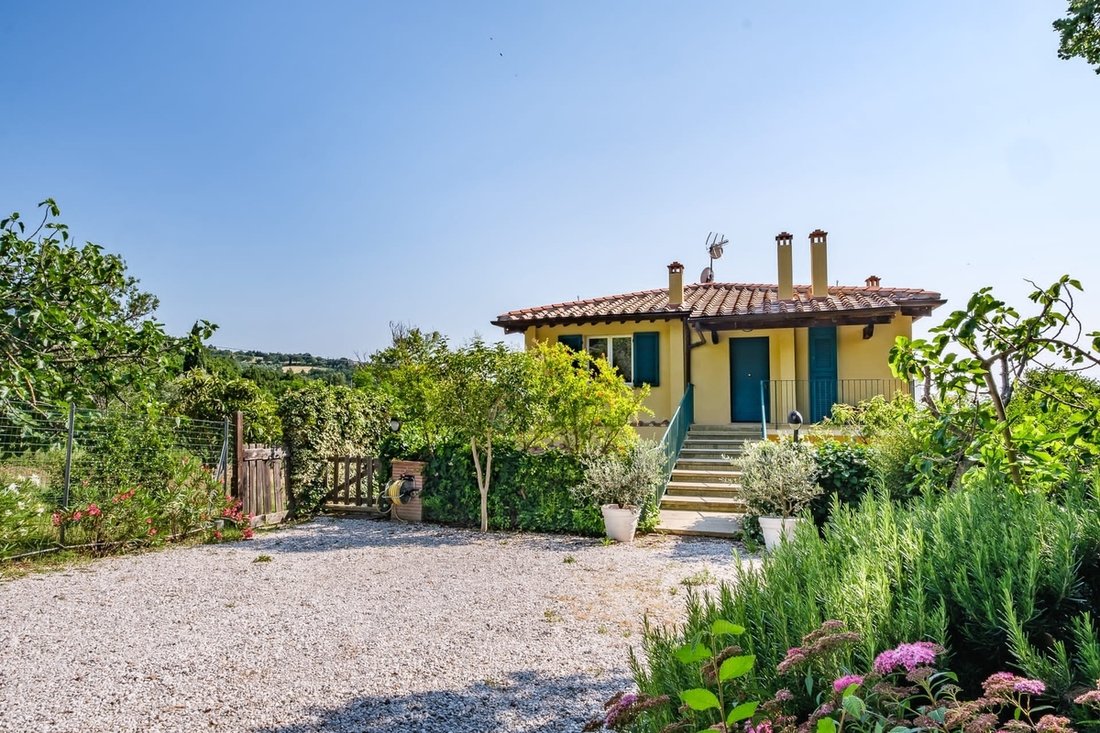 Villa in Castellina Marittima, Tuscany, Italy 2 - 14647491