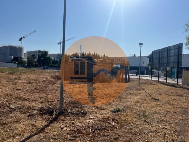 Land in Loule (Sao Clemente), Algarve, Portugal 1 - 12857687