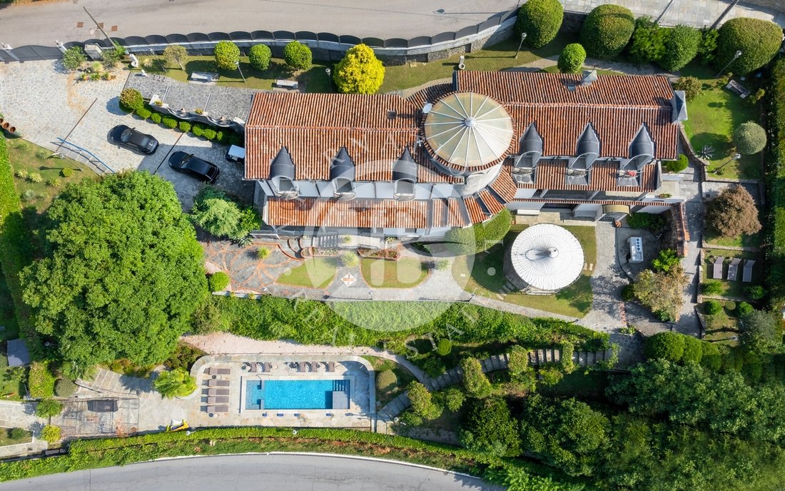 Villa in Verbania, Piedmont, Italy 3 - 14659558
