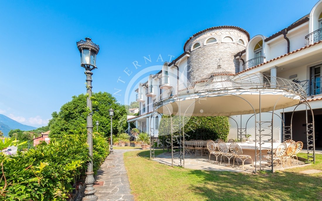 Villa in Verbania, Piedmont, Italy 4 - 14659558