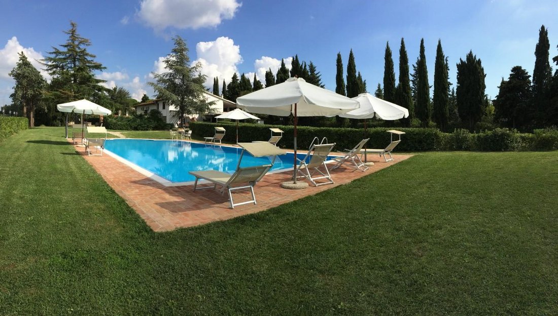 Villa in Casciana Terme Lari, Tuscany, Italy 2 - 14660835