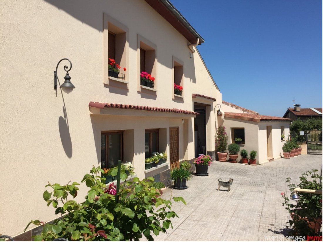 Townhouse in Gometxa, Vitoria-Gasteiz, Spain 1 - 14659599