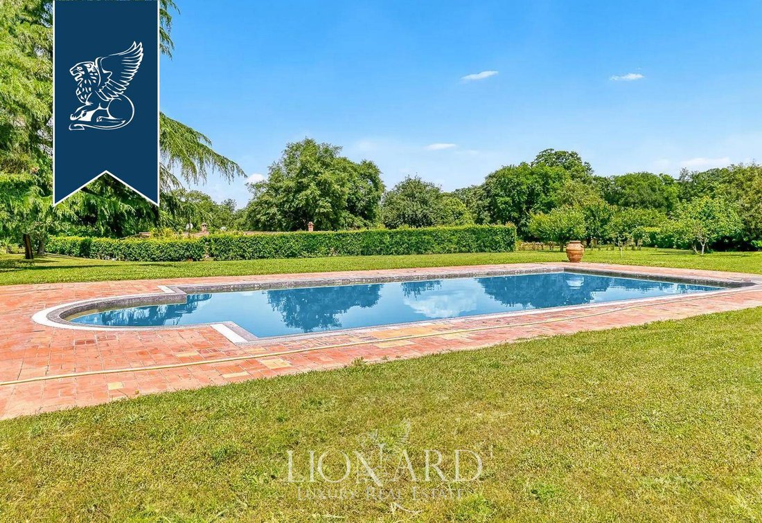 Villa en Grottaferrata, Lacio, Italia 3 - 14661316