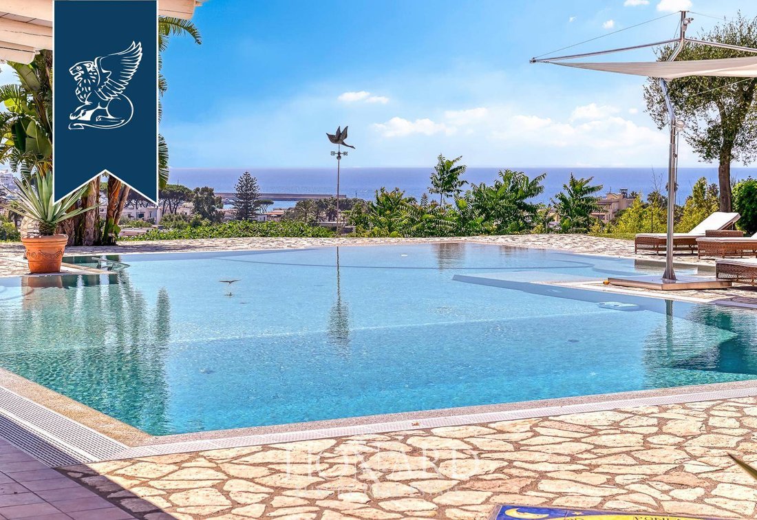 Villa in Forio, Campania, Italy 2 - 14661258