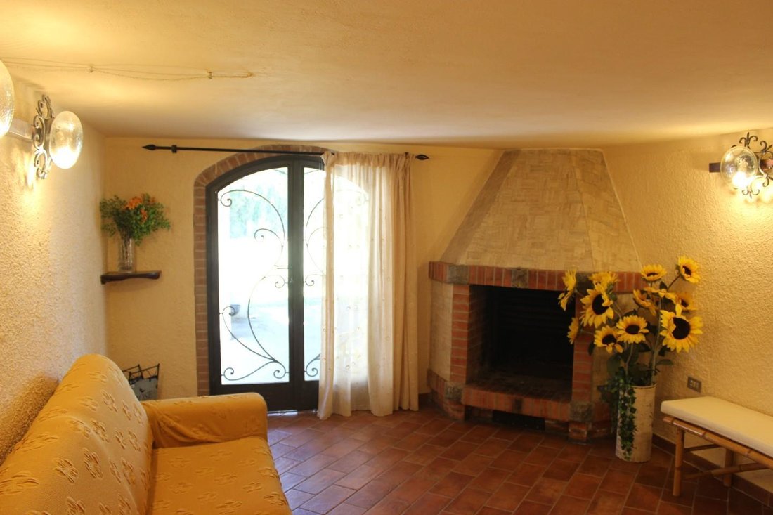 Villa in Casciana Terme Lari, Tuscany, Italy 4 - 14660835