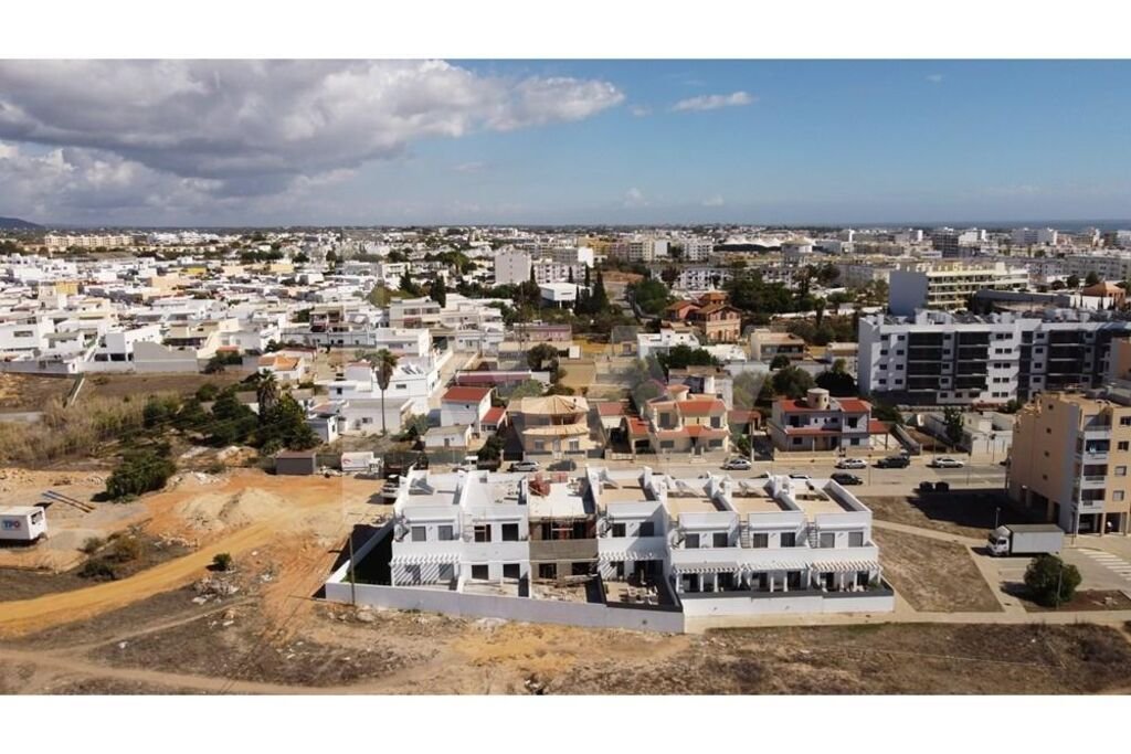 Olhão Town House In Quelfes, Algarve, Portugal For Sale (14661974)