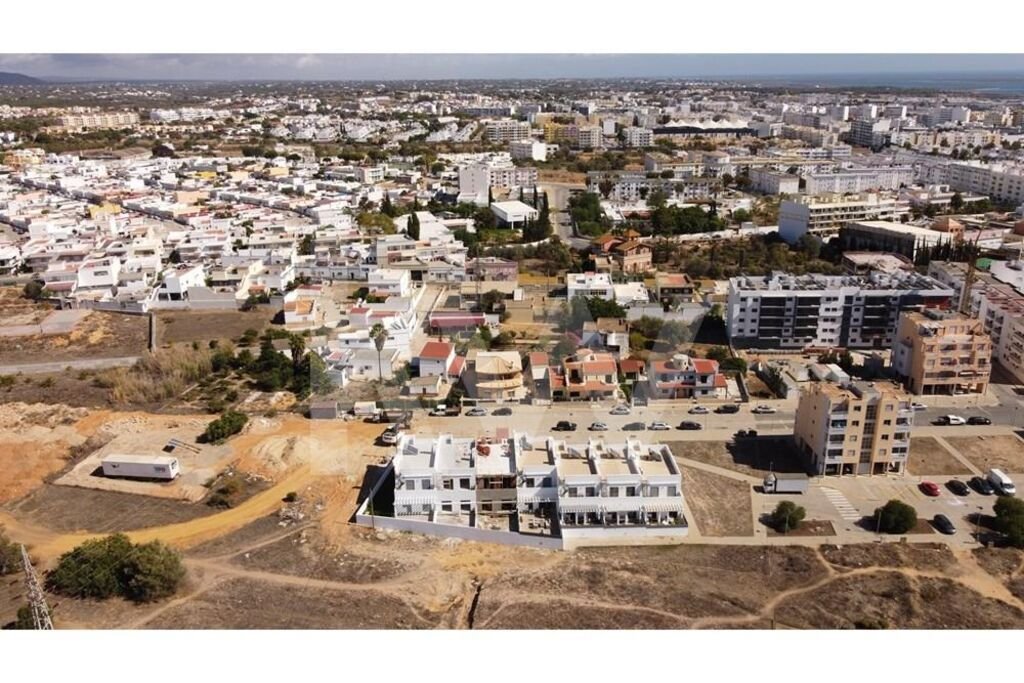 Olhão Town House In Quelfes, Algarve, Portugal For Sale (14661974)