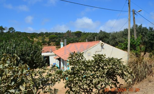 Farm Ranch in Budens, Algarve, Portugal 1