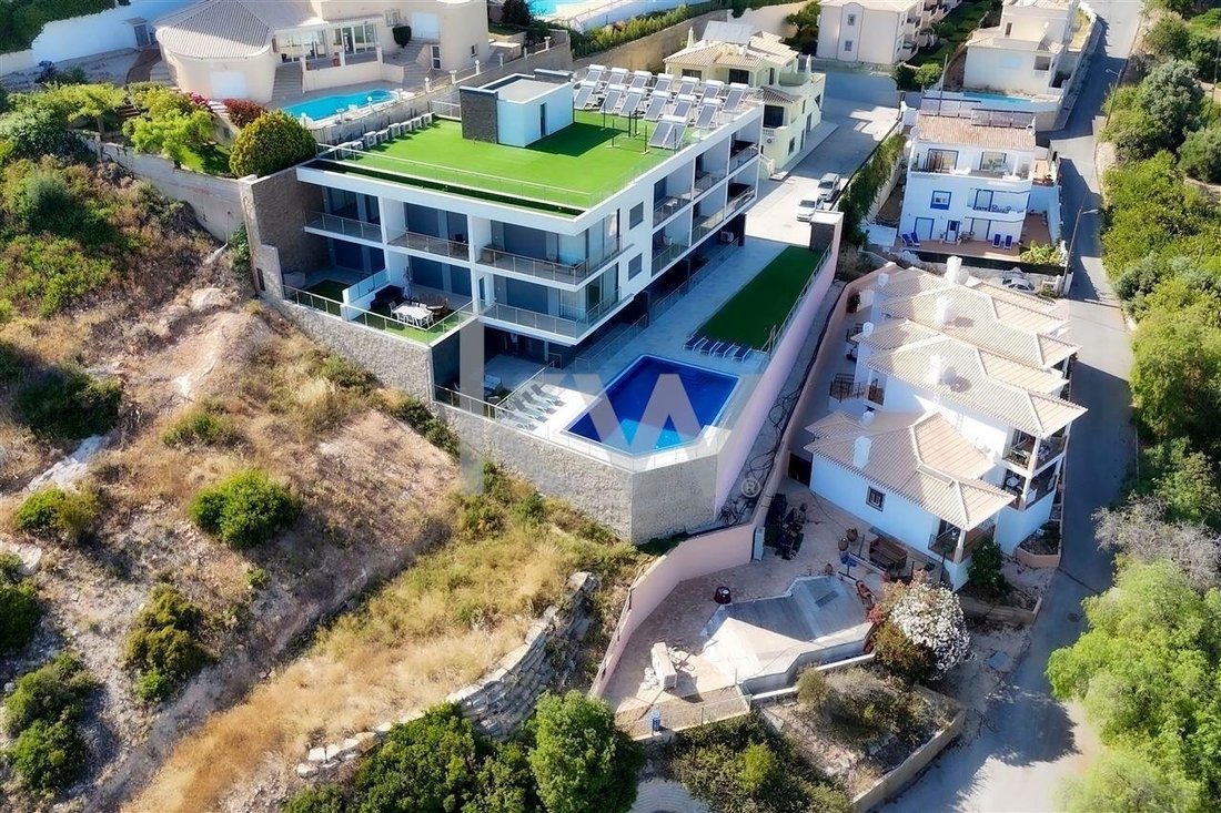 Apartment in Olhos de Agua, Algarve, Portugal 1 - 14662015