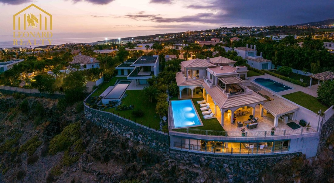 Villa in La Caleta, Adeje, Canary Islands 2 - 14662246