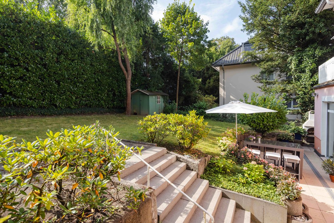 House in Wiesbaden, Hessen, Germany 2 - 14662238