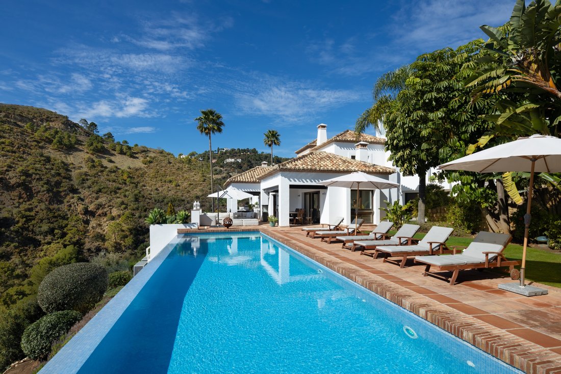 Villa in Benahavis, Andalusia, Spain 2 - 14662202