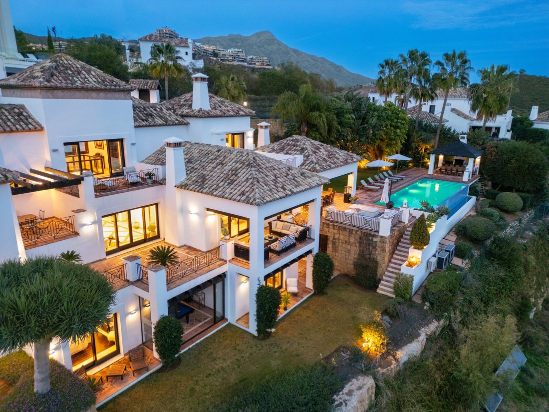 Villa in Benahavis, Andalusia, Spain 1 - 14662202