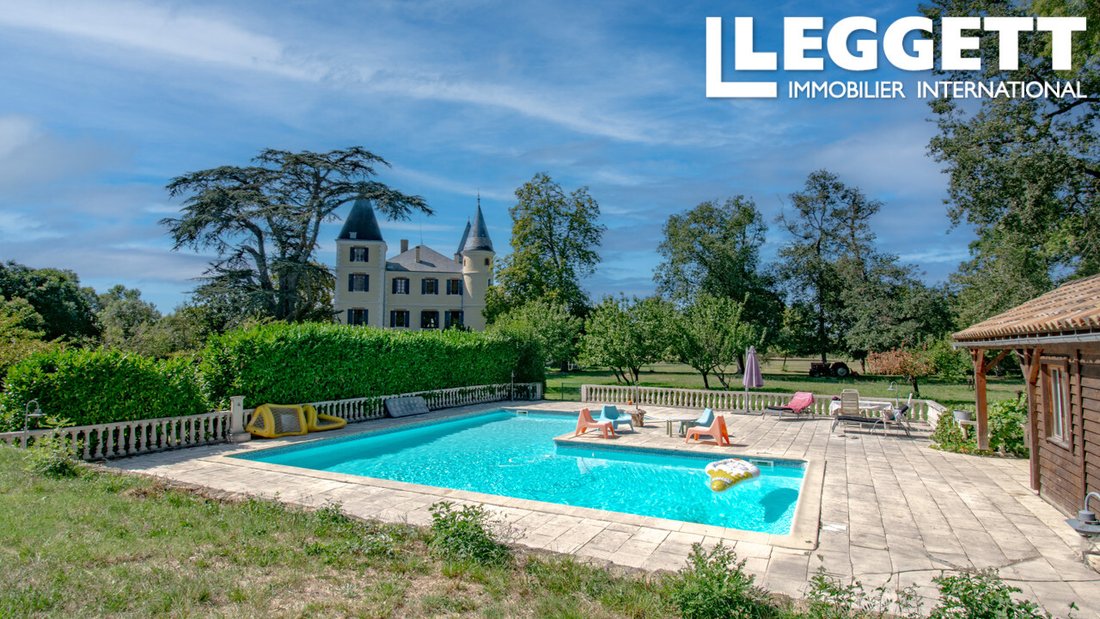 Château des Rêves Toulousains – A 17th-Century Masterpiece in Occitanie’s Golden Light