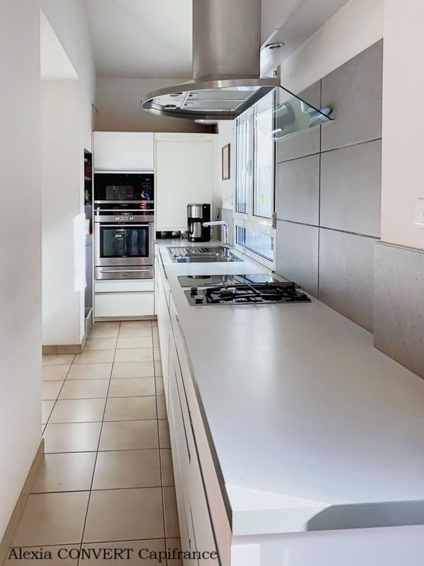 Dpt Ain (01), For Sale Bourg In Bourg En Bresse, Auvergne Rhône Alpes