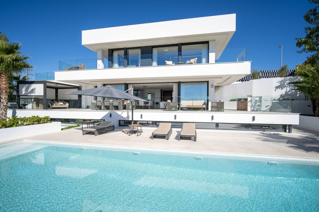 Villa in Puerto Banus, Marbella, Spain 1 - 14663731