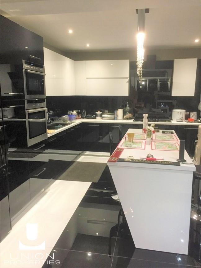 Apartment in North Athens, Attica, Greece 3 - 14662801