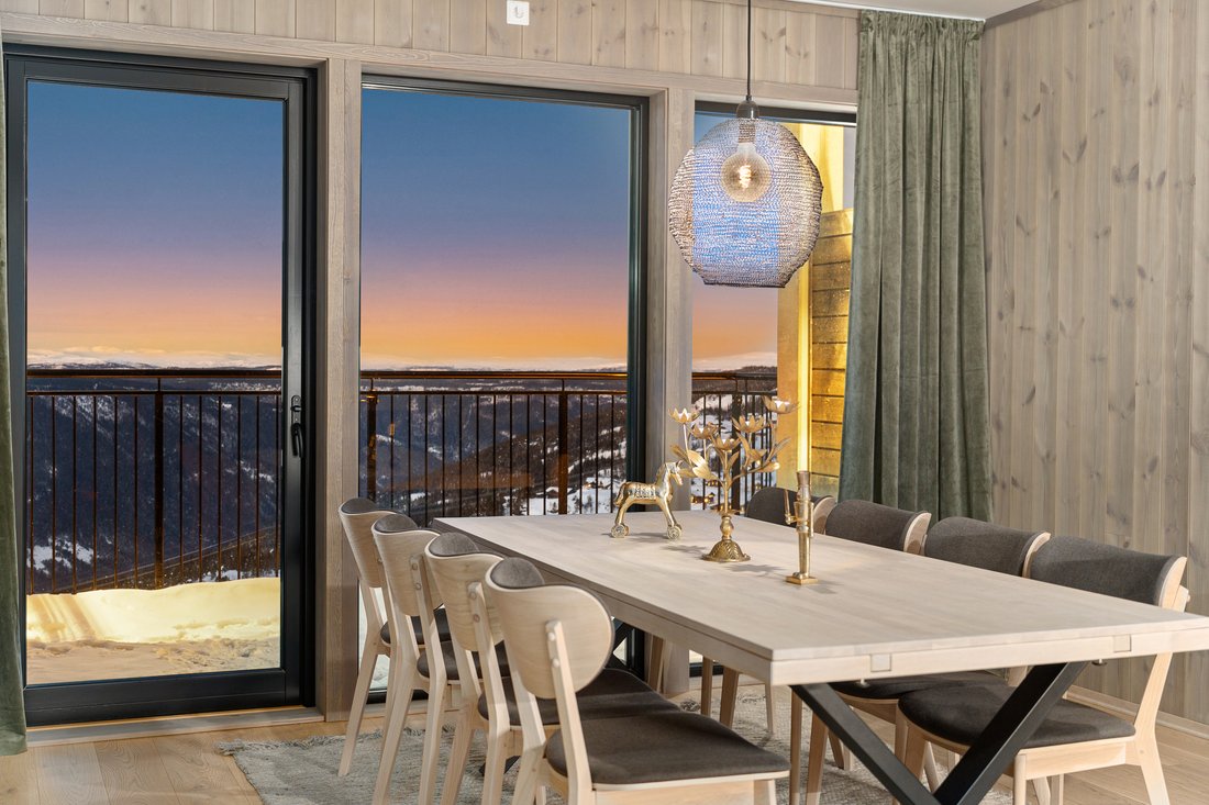 Premium Penthouse Sea & Mountain view Apartments in Tromsø 2-Bathrooms ... - Norwegian Apartments With Mountain View