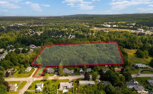 Land in Concord, New Hampshire, United States 1