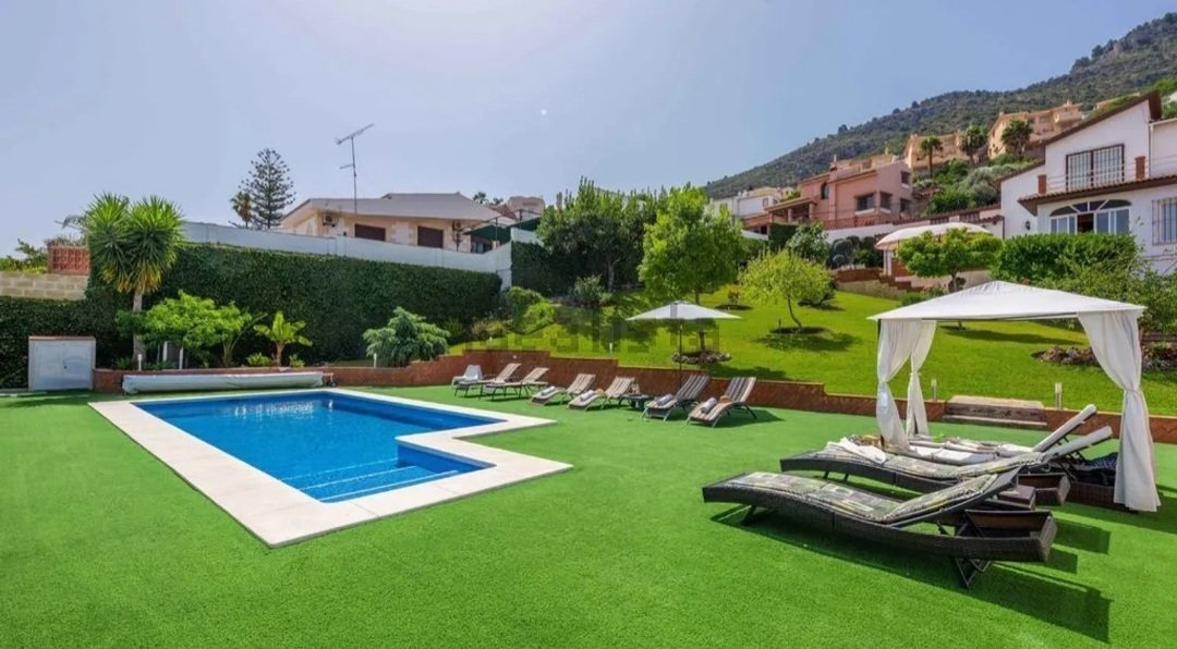 Villa in Alhaurin de la Torre, Andalusia, Spain 1 - 14663019