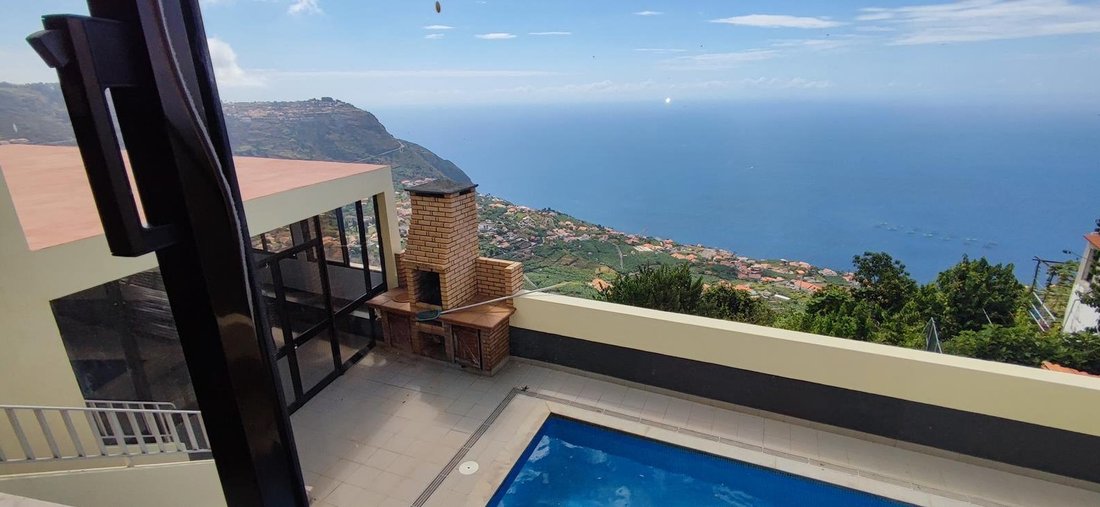 Townhouse en Estreito da Calheta, Madeira, Portugal 3 - 14666627