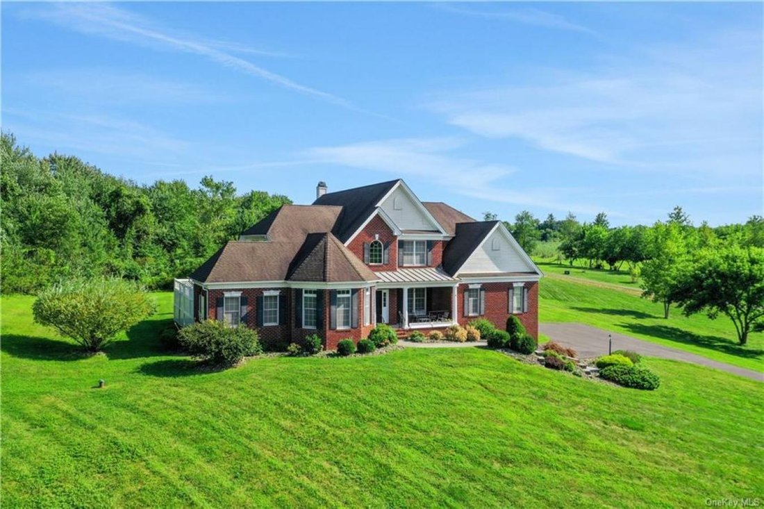 House in New Paltz, New York, United States 1 - 14667853
