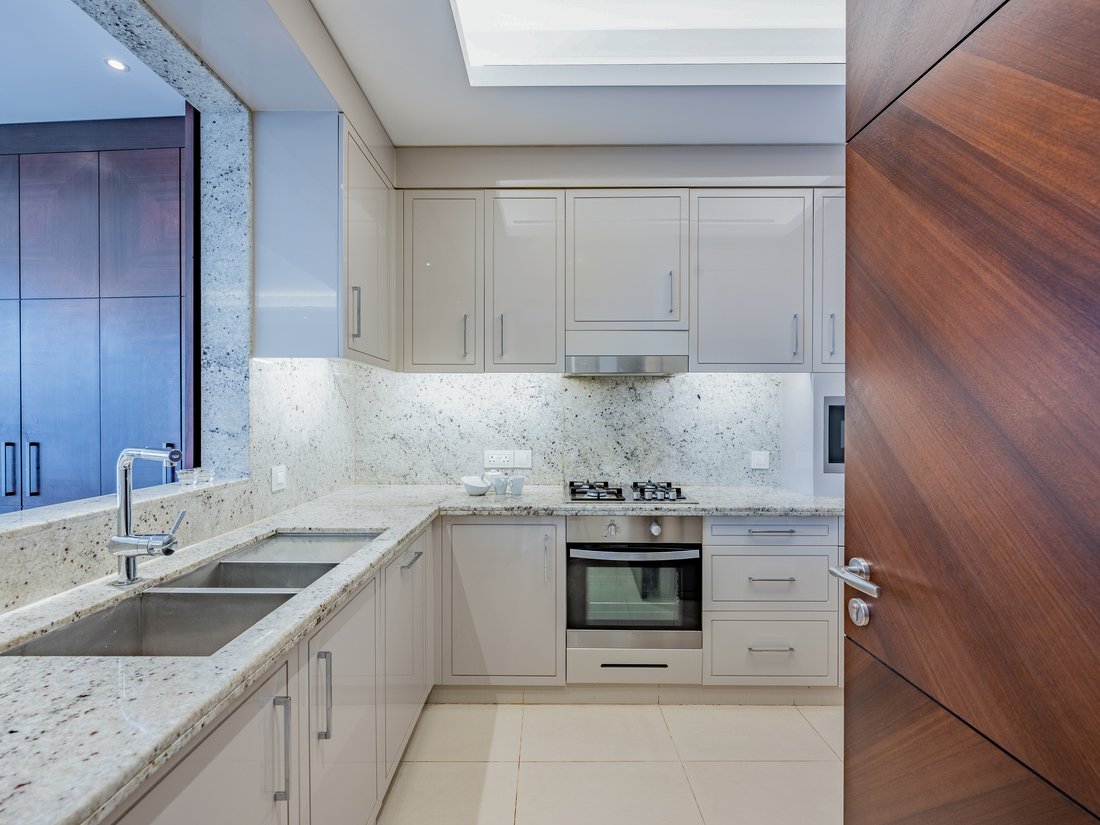 Apartment in Downtown Dubai, Dubai, United Arab Emirates 5 - 14667882