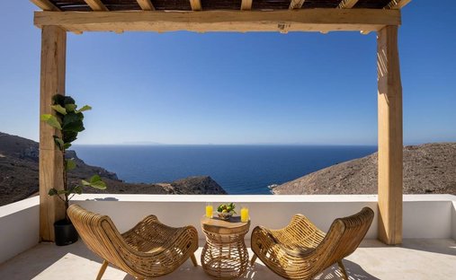 Villa a Finikas, Decentralized Administration of the Aegean, Grecia 1