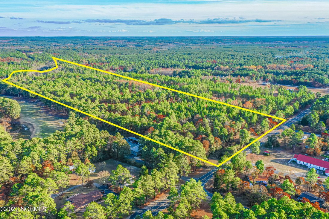 Land in Aberdeen, North Carolina, United States 4 - 14667553