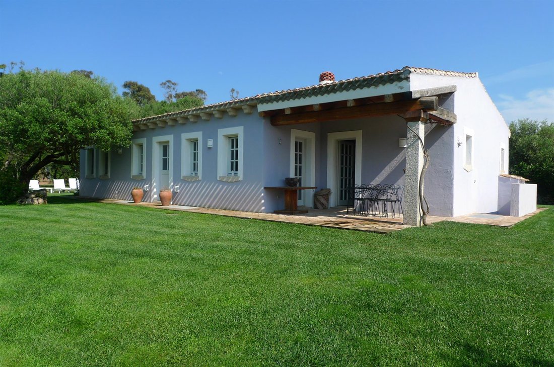 House in San Pantaleo, Olbia, Italy 1 - 11176850