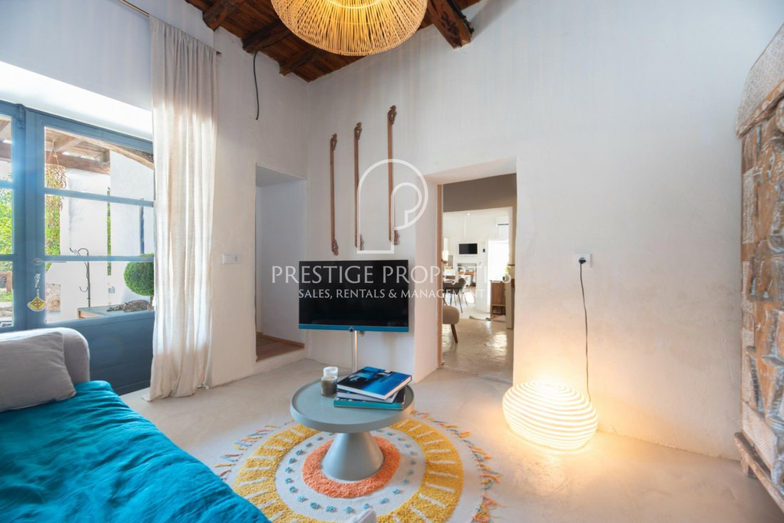 House in Sant Antoni de Portmany, Balearic Islands, Spain 4 - 14668506